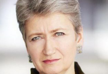 Secrets & Hidden Graves – Lindsey Hilsum